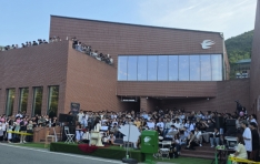 �긮Ŀ�� ��Rully Busking Series.01�� ���ᡦ ���Ը� ���̺�� °�� ��Ƽ��Ʈ�� �Բ��� ��â�� ����ŷ