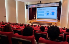 ������������Ư���� �Ƶ���û�ҳ� ���Űǰ� ķ���� �� �뱹�� �������� ����