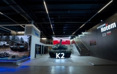 �������, ���� �ӹ���� ž���� �������� K2 ���� ���� ����